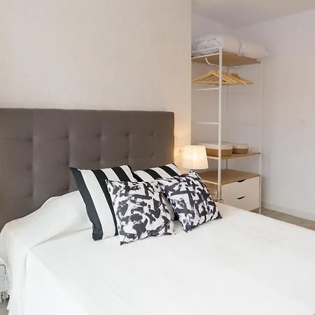 Urbe10 Angel Ganivet 2 Bedrooms