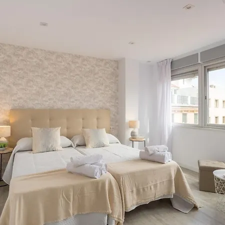 Apartman Urbe10 Angel Ganivet 2 Bedrooms *