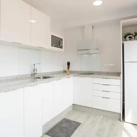 Urbe10 Angel Ganivet 2 Bedrooms Apartment *